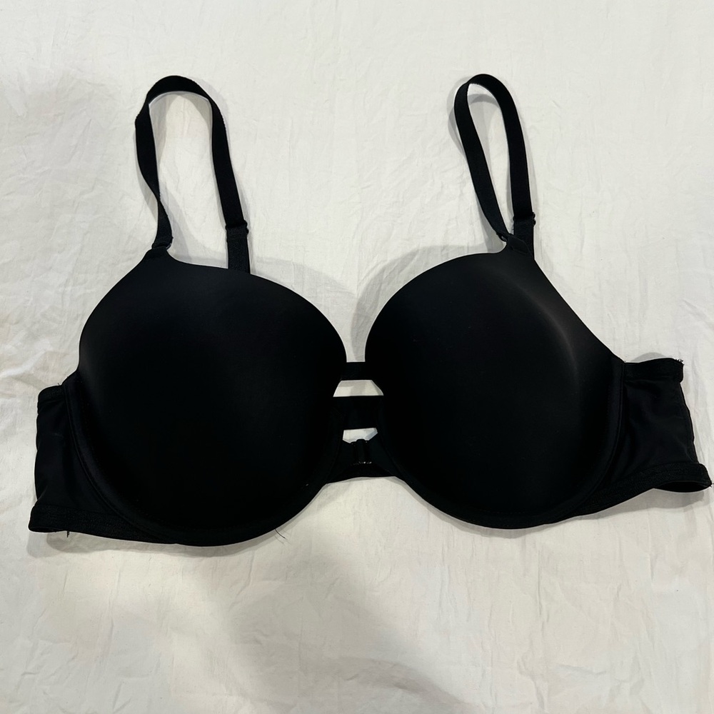 Black Victoria Secret bra